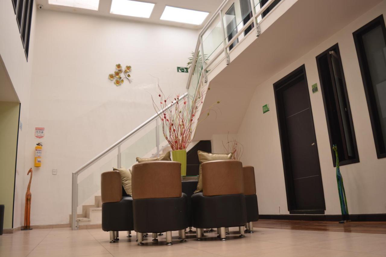 Hotel Quality Comfort House Bogotá Extérieur photo