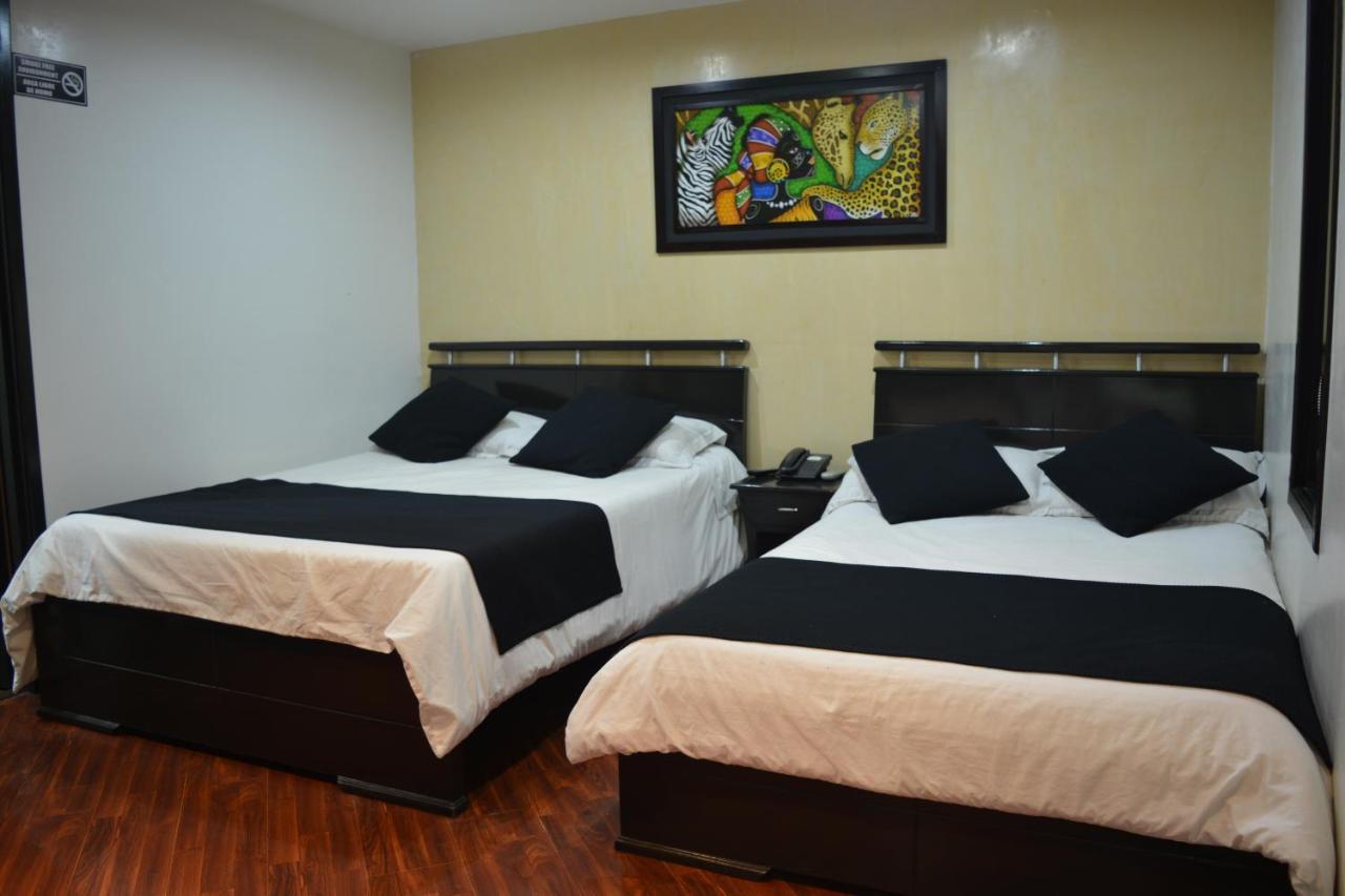 Hotel Quality Comfort House Bogotá Extérieur photo